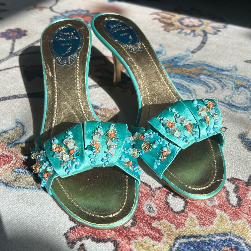 René Caovilla Satin Floral Print Mules Blue - Like New